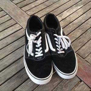 Vans ward  Black/White